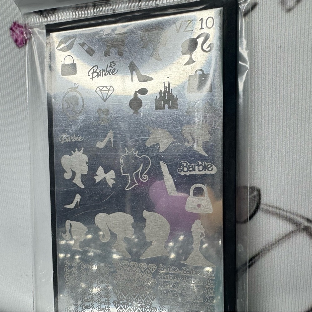 Barbie nail stamp kit stamping set nails fingers toes painting πΌοΈ π
brand new - Picture 2 of 4